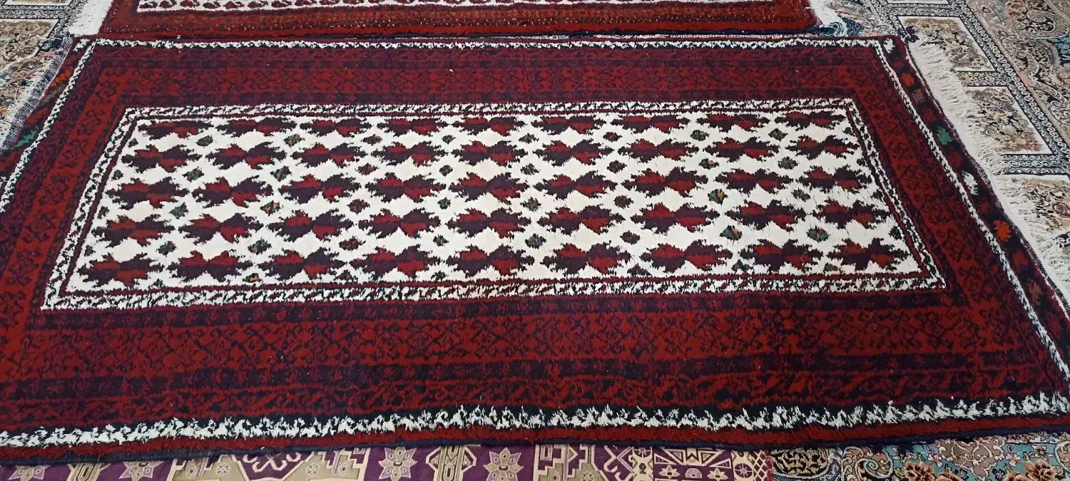 فرش‌دست‌باف|فرش|جلگه رخ, |دیوار