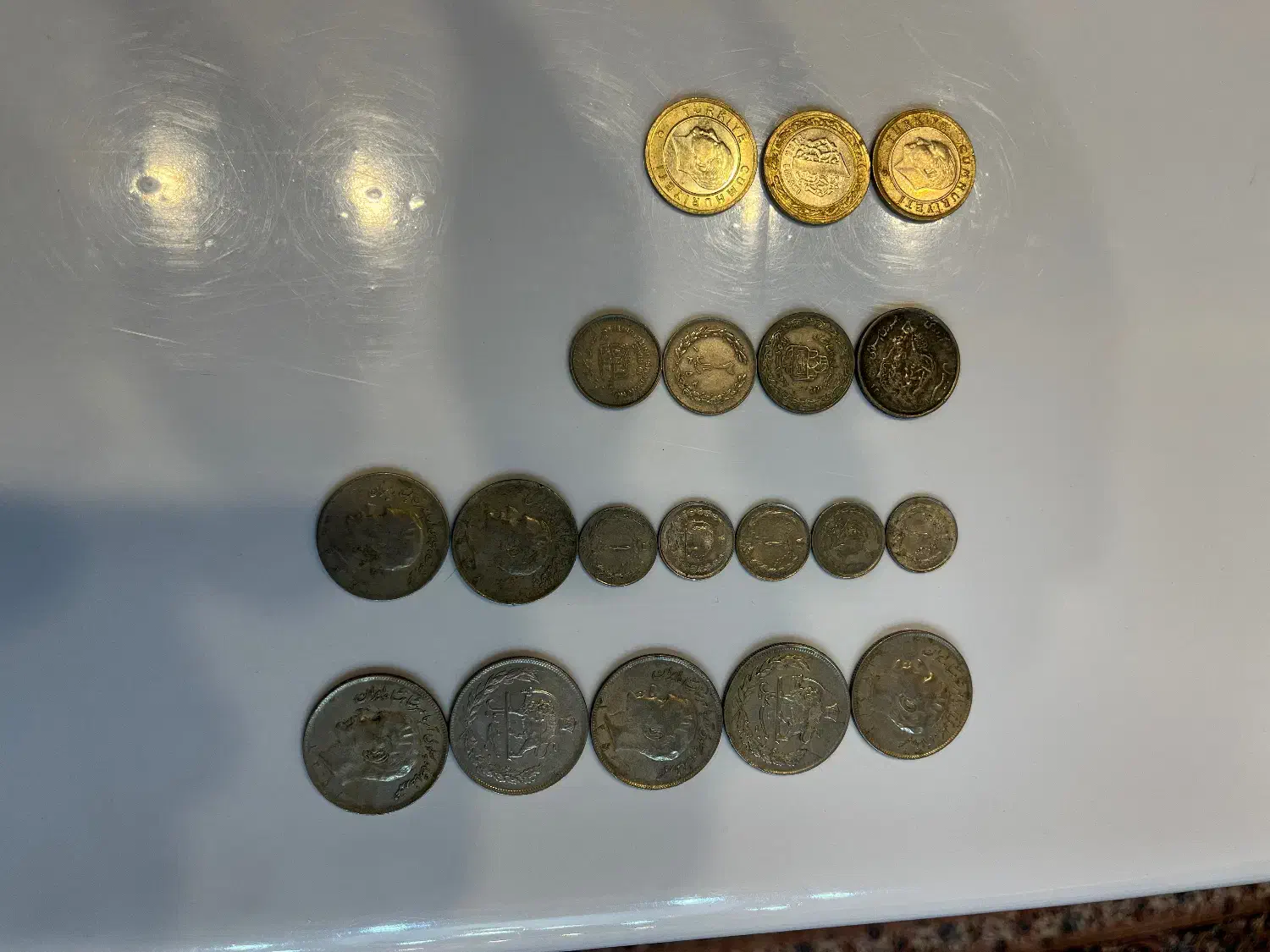 سکه قدیمی و خارجی|کلکسیون اشیاء عتیقه|پاکدشت, پاکدشت (مامازند)|دیوار