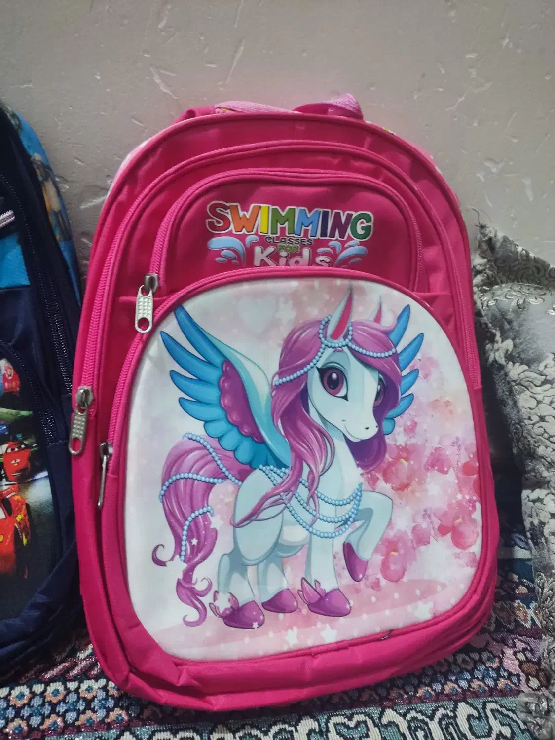 کیف مدرسه|کیف، کفش، کمربند|گرگان, |دیوار