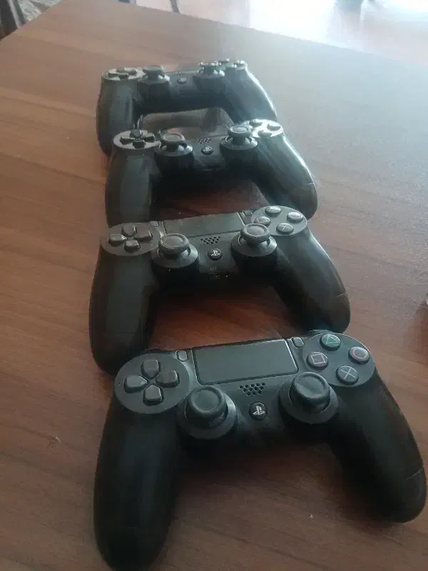 دسته ps4|کنسول، بازی ویدئویی و آنلاین|هشتگرد, سیف آباد|دیوار