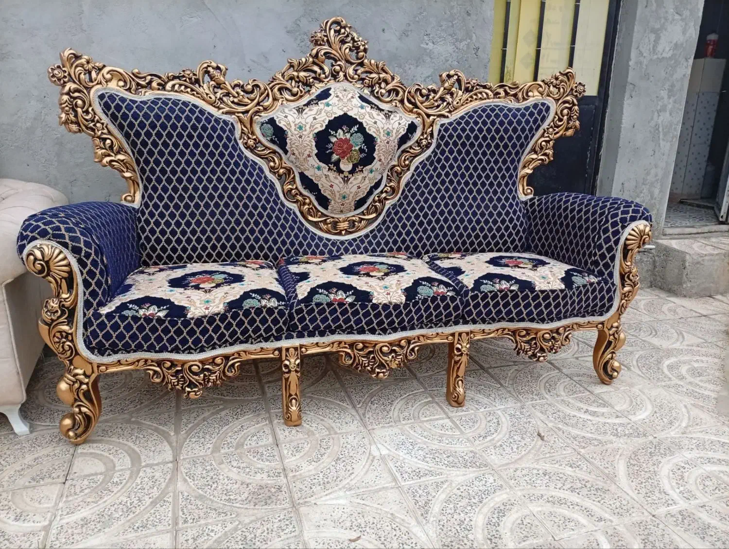 مبل سلطنتی|مبلمان خانگی و میز عسلی|پارس‌آباد, |دیوار