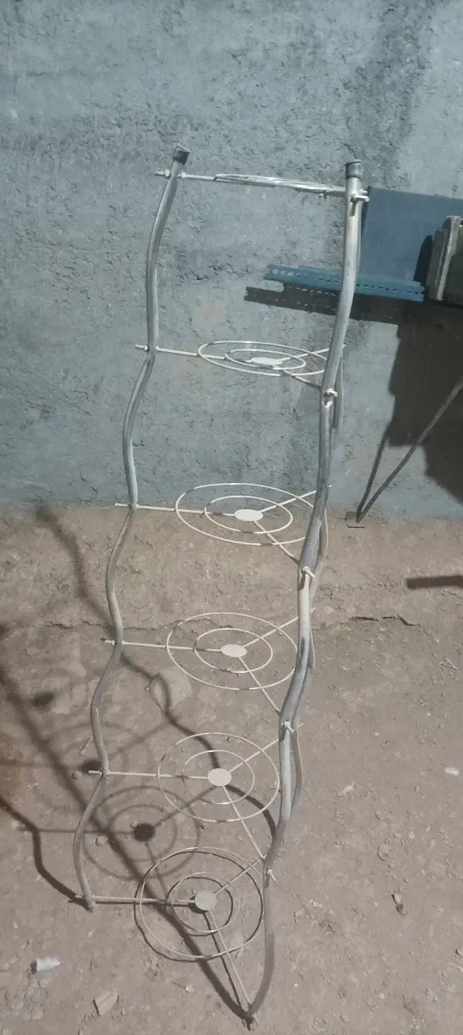 جای قابلمه|آب‌چکان و نظم‌دهنده ظروف|ایلام, |دیوار