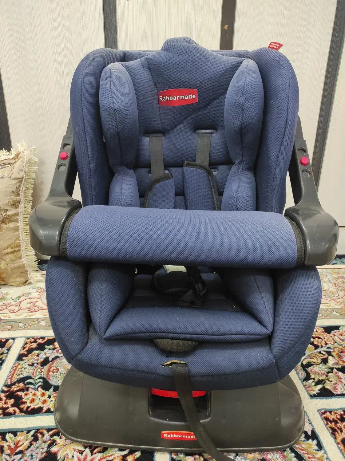 صندلی ماشین کودک|تخت و صندلی بچه|قائن, |دیوار