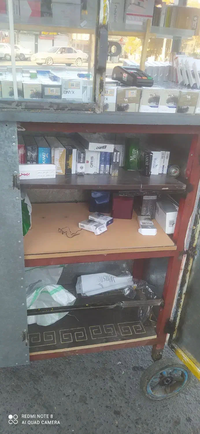 دکه سیگار فروشی|فروش مغازه و غرفه|قروه, |دیوار