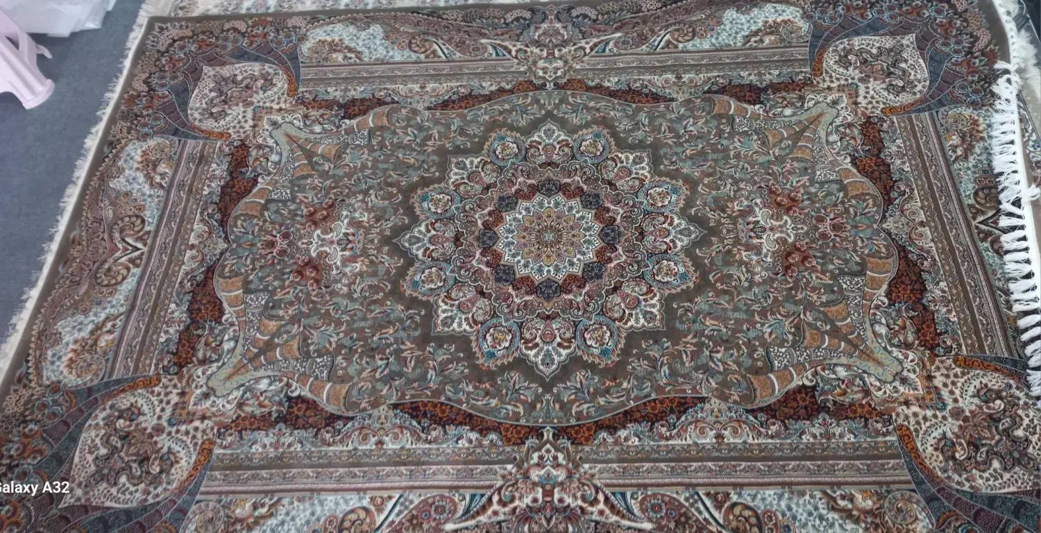 فرش ماشینی ۹ متری و مبل ۷ نفره|فرش|محمدیه-قزوین, |دیوار