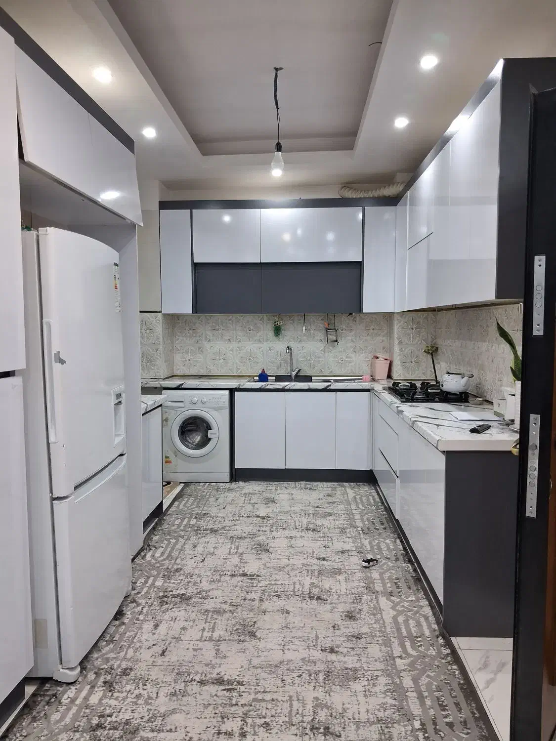 آپارتمان ۱۱۷ متر سندی تک واحدی فردوسیه شهریار|فروش آپارتمان|فردوسیه, |دیوار