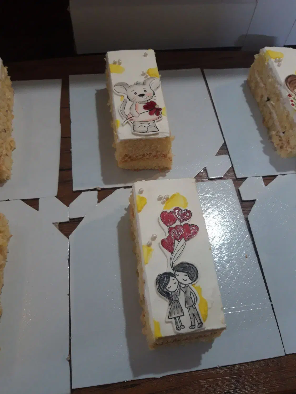 تاپر برای قنادی ها وکافه ها کاری جدید|خوردنی و آشامیدنی|سبزوار, ولیعصر (نجار آباد)|دیوار