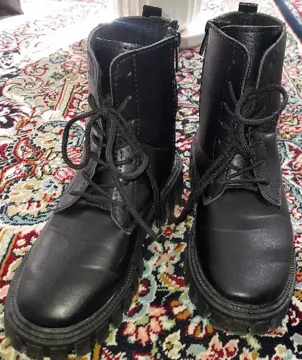 کفش نیم بوت|کیف، کفش، کمربند|زرند, |دیوار