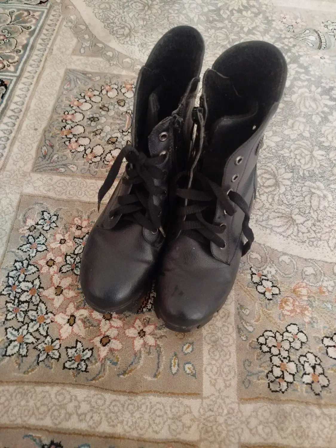 نیم بوت دخترانه|کیف، کفش، کمربند|نیشابور, گنبد سبز|دیوار