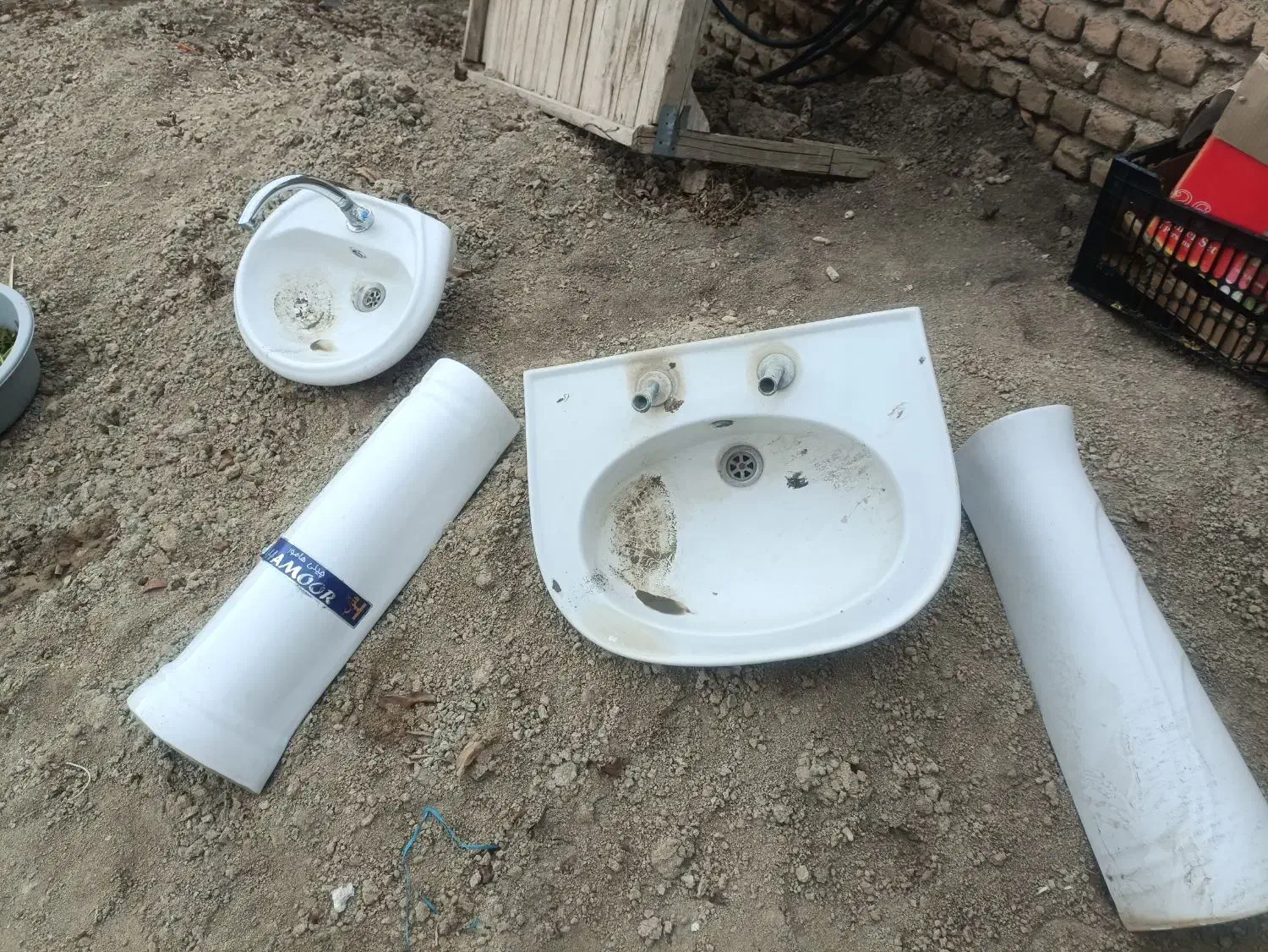 روشویی سالم|لوازم سرویس بهداشتی|بروجرد, |دیوار