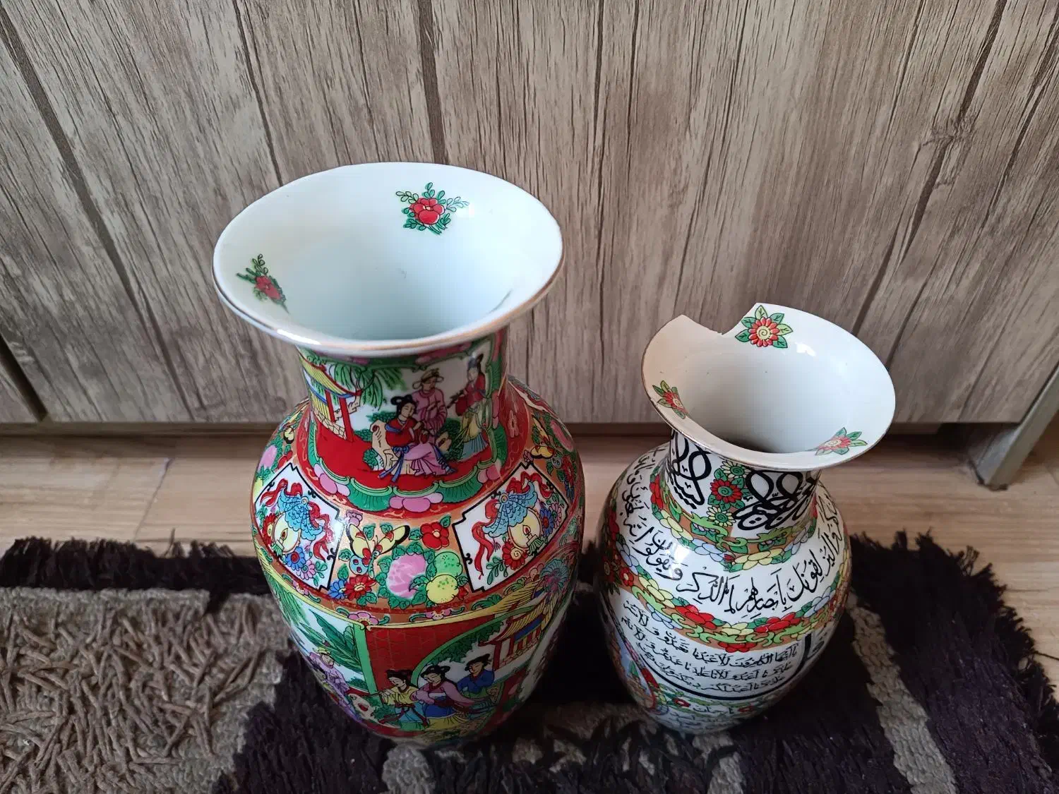 یک جفت گلدان مینیاتوری|صنایع دستی و سایر لوازم تزئینی|تهران, سلسبیل شمالی|دیوار