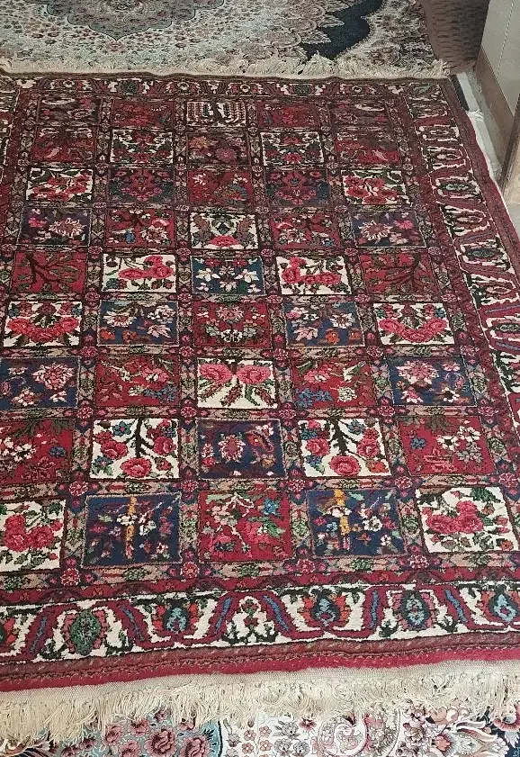 دست‌باف|فرش|اصفهان, عمان سامانی|دیوار