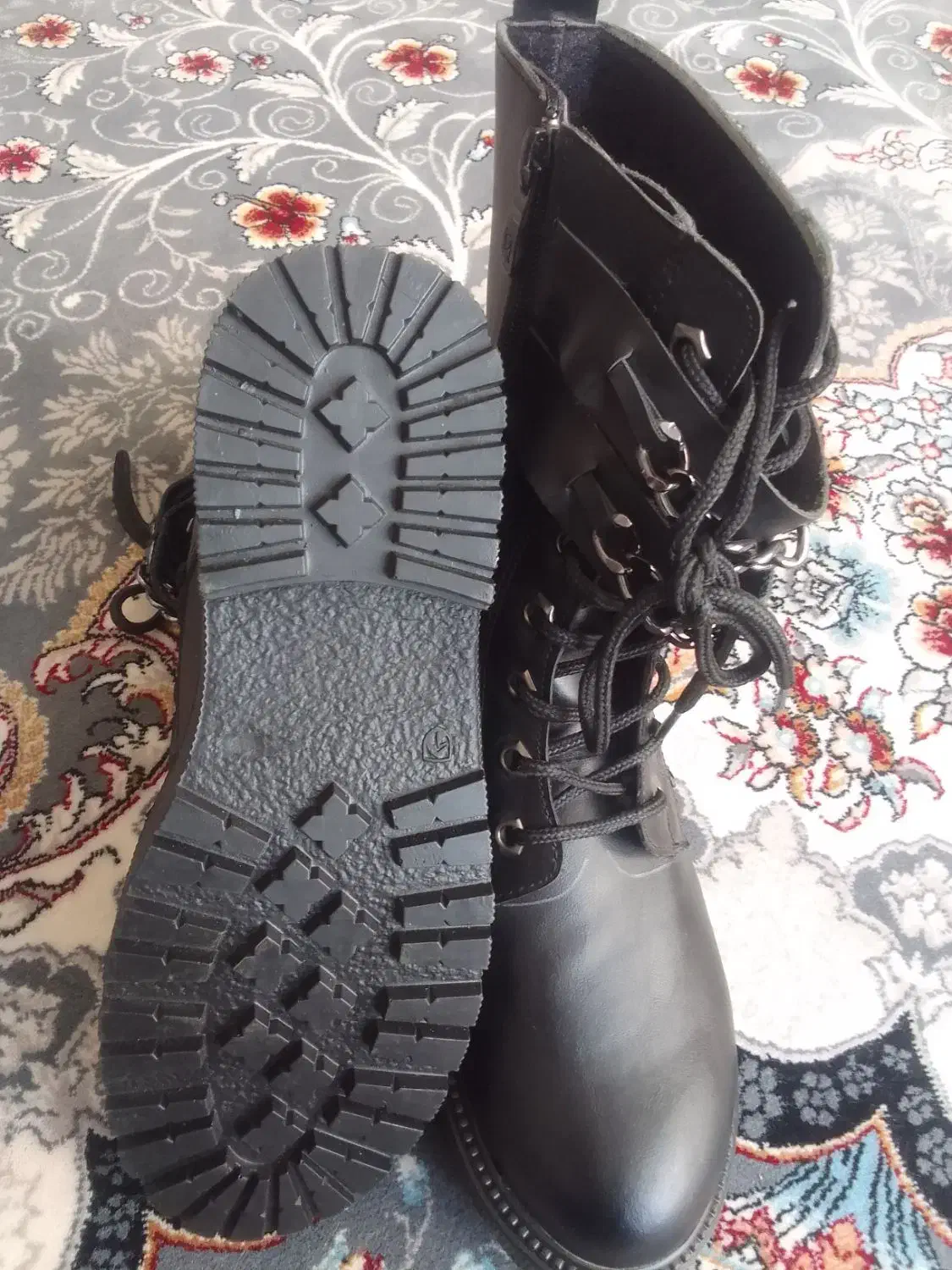 کفش بوت|کیف، کفش، کمربند|نجف‌آباد, امیرآباد|دیوار