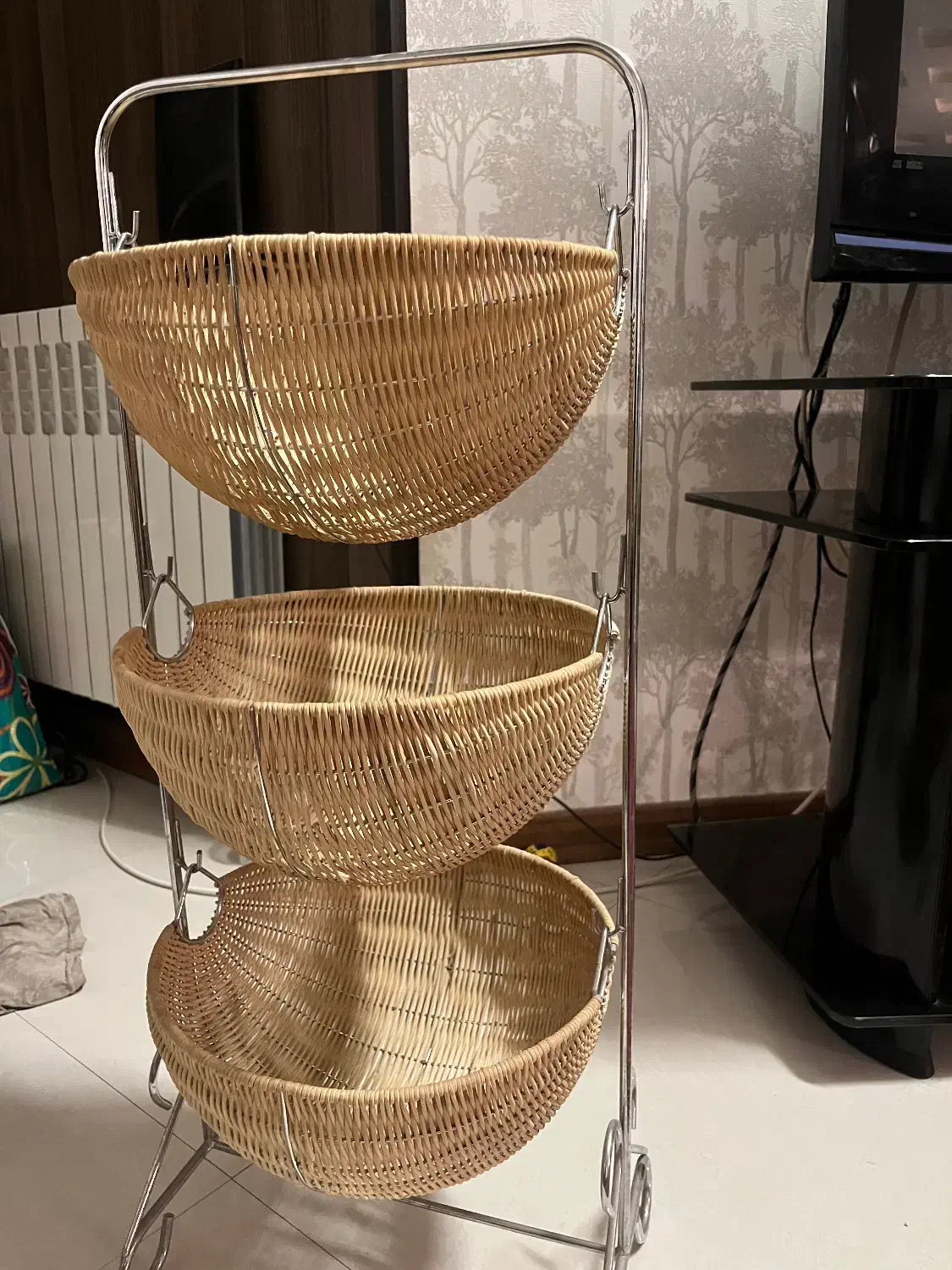 سبد سیب زمینی پیاز|آب‌چکان و نظم‌دهنده ظروف|مشهد, هنرستان|دیوار