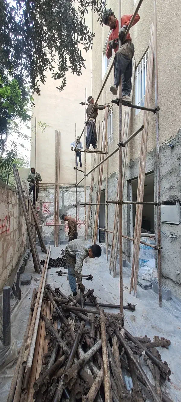 نیازمند به استا کار داربست،اچاری و راننده|استخدام معماری، عمران و ساختمانی|تهران, شهرک امیرالمومنین|دیوار