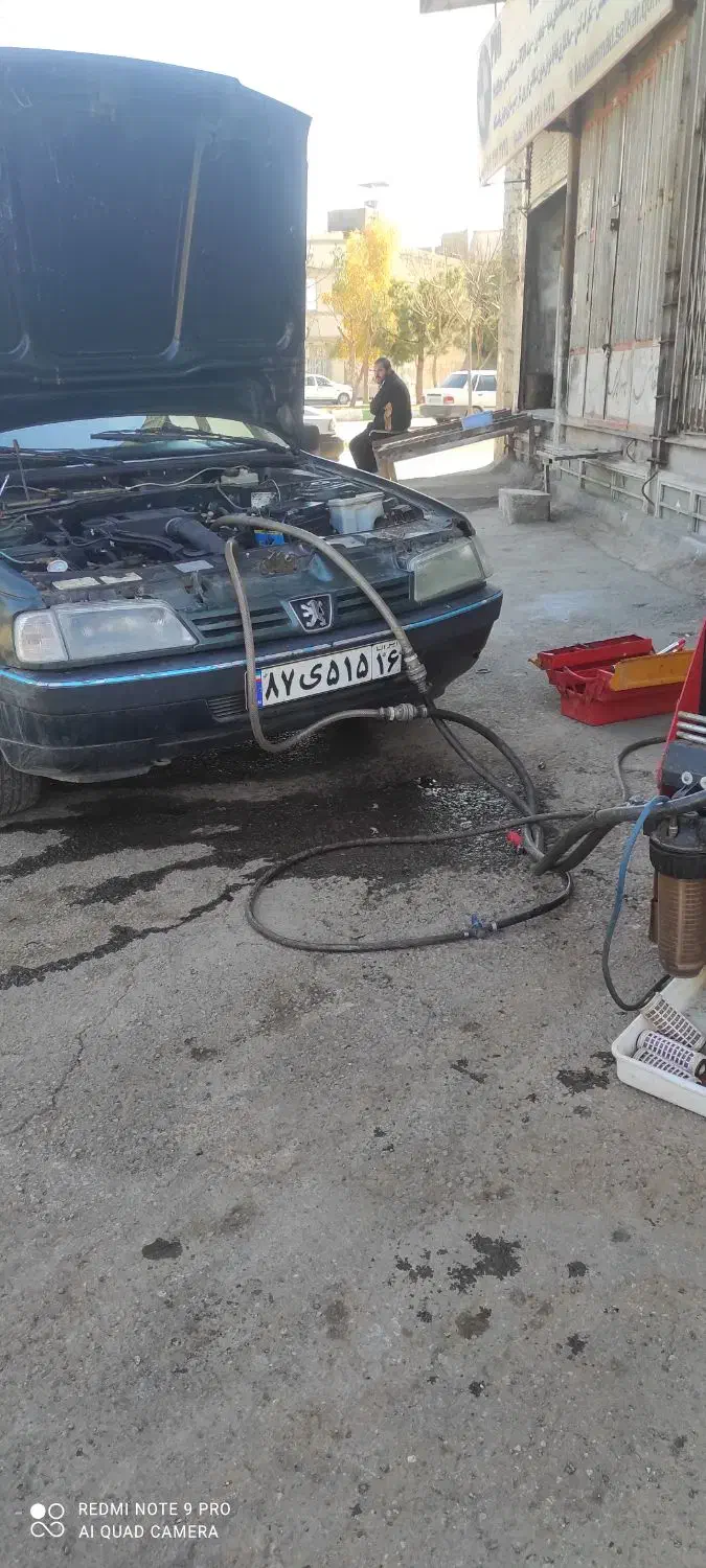 شستشوی رادیاتوربخاری وشارژ گاز کولر خودروبادستگاه|خدمات موتور و ماشین|قم, نخودی|دیوار