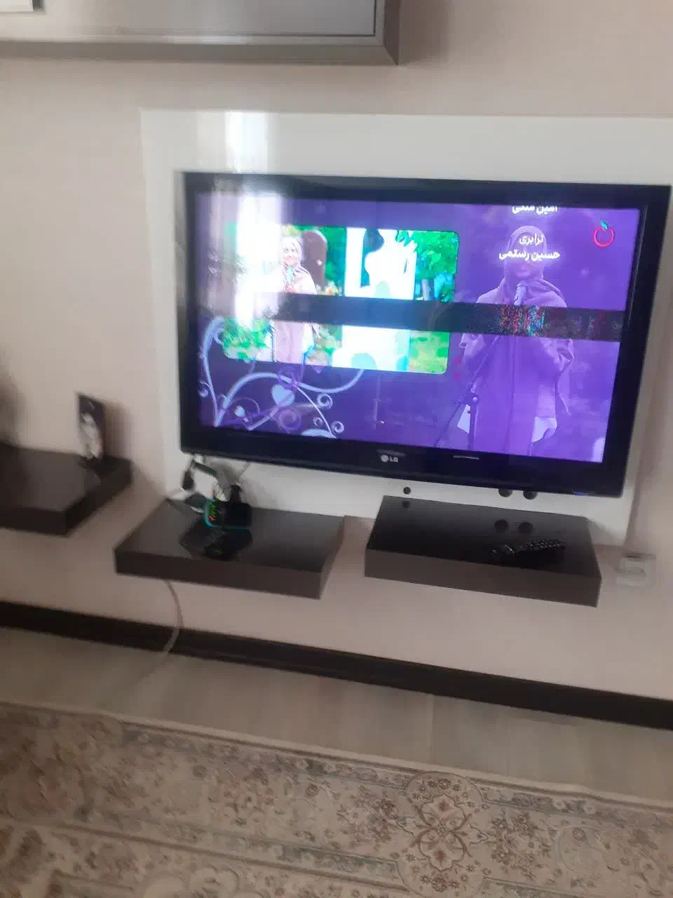 تلویزیون ال جی 42|تلویزیون و پروژکتور|ری, صفاییه (چشمه علی)|دیوار