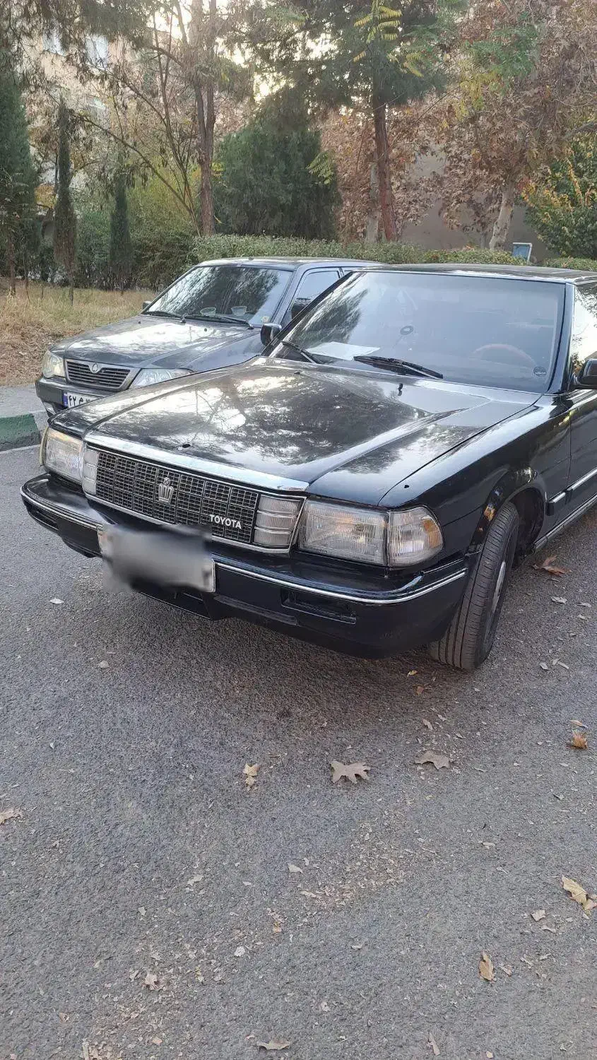 تویوتا کراوون 1989|خودرو کلاسیک|مشهد, عامل|دیوار