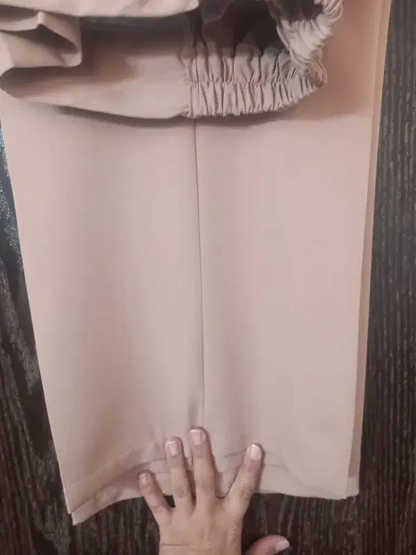 شلواربگ مازراتی|لباس|صدرا-فارس, فاز ۱|دیوار