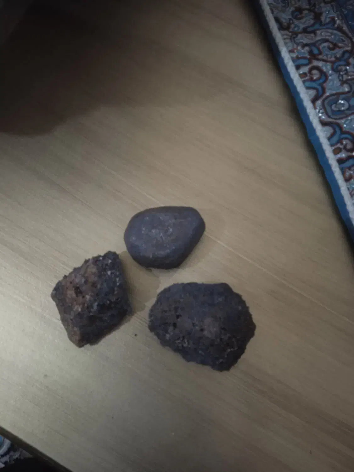 شهاب سنگ|جواهرات|یزد, |دیوار