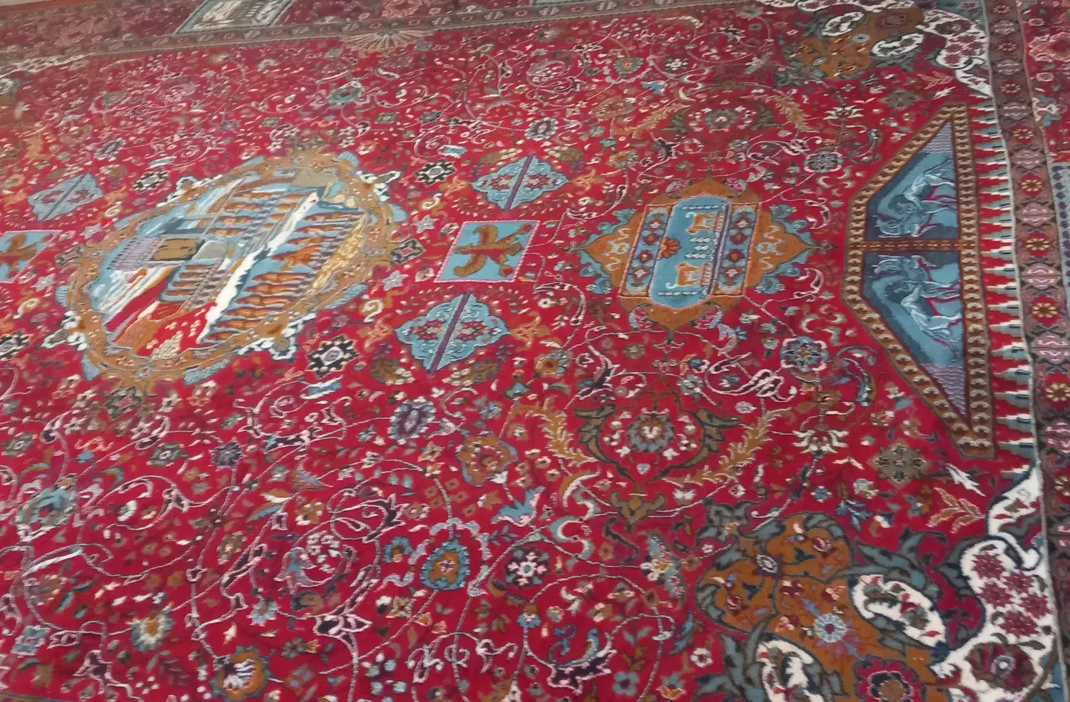 لوازم خانه|فرش|بیجار, |دیوار