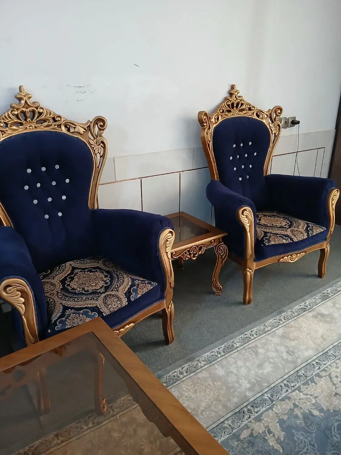 مبل هفت نفره ۸۰۰۰۰۰۰تومان|مبلمان خانگی و میز عسلی|فلاورجان, |دیوار