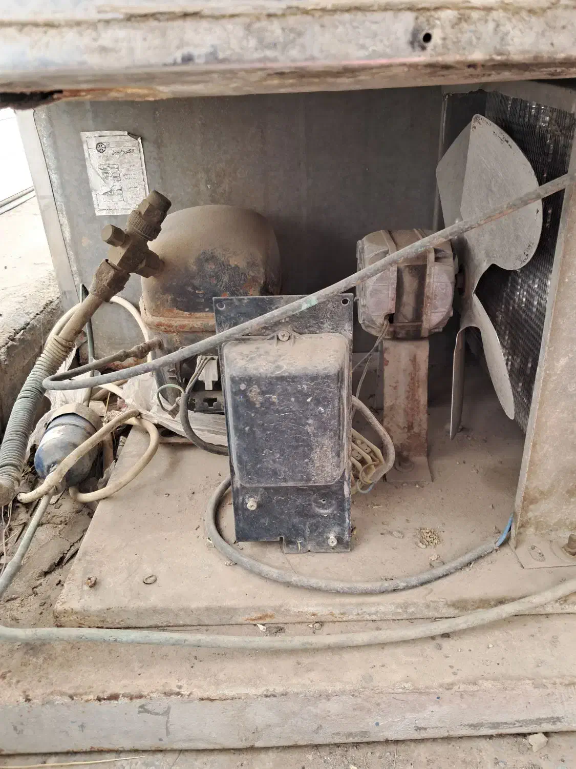 فریزرالکترواستیل صندوقی|یخچال و فریزر|مشهد, عنصری|دیوار