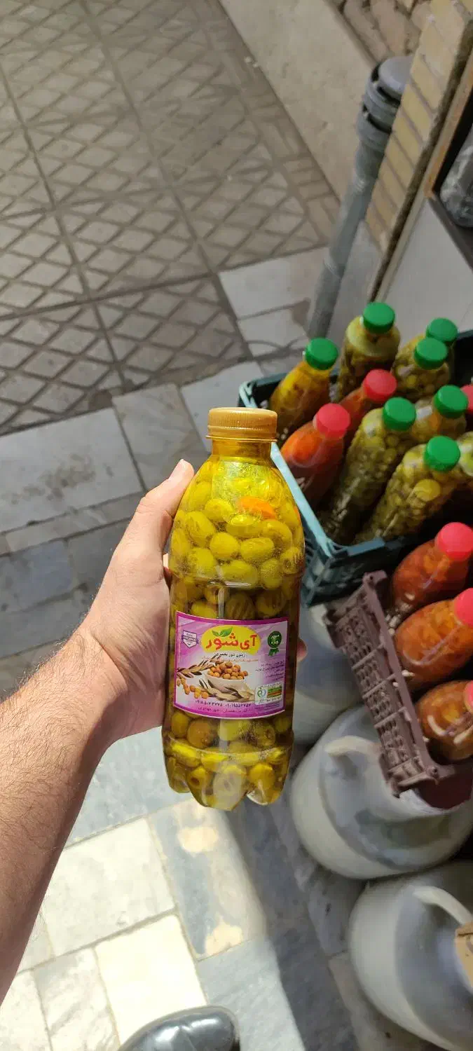 زیتون ترشی خیارشور|خوردنی و آشامیدنی|کاشان, مدرس|دیوار
