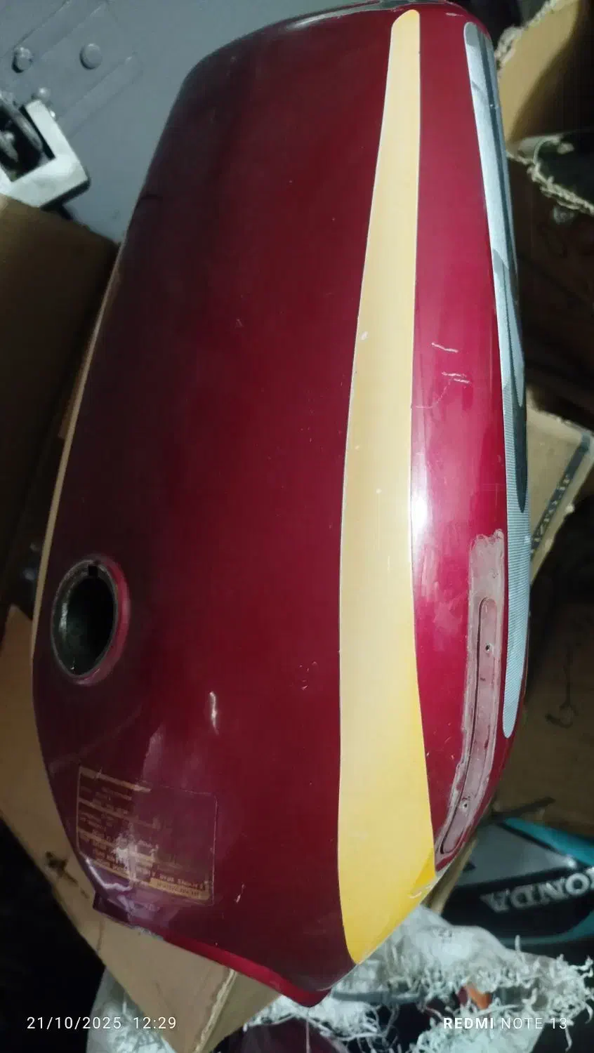 زین و باک دست دوم|قطعات یدکی و لوازم جانبی|قروه, |دیوار