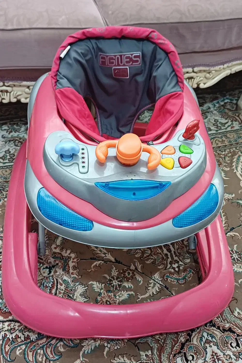 کریر،گهواره،روروئک در حد نو|کالسکه و لوازم جانبی|اصفهان, بهارستان|دیوار