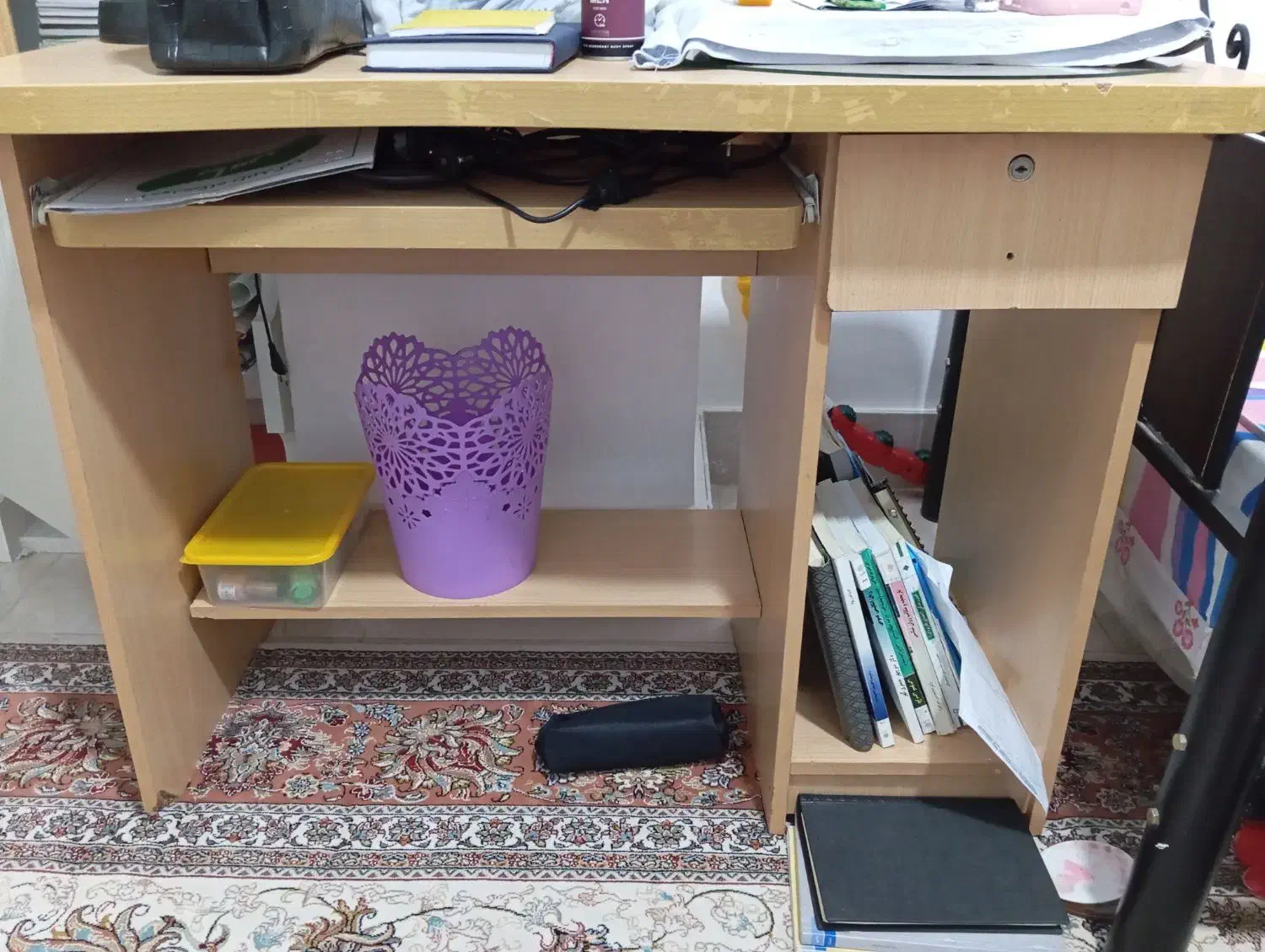 میز|میز تحریر و کامپیوتر|ساوه, |دیوار