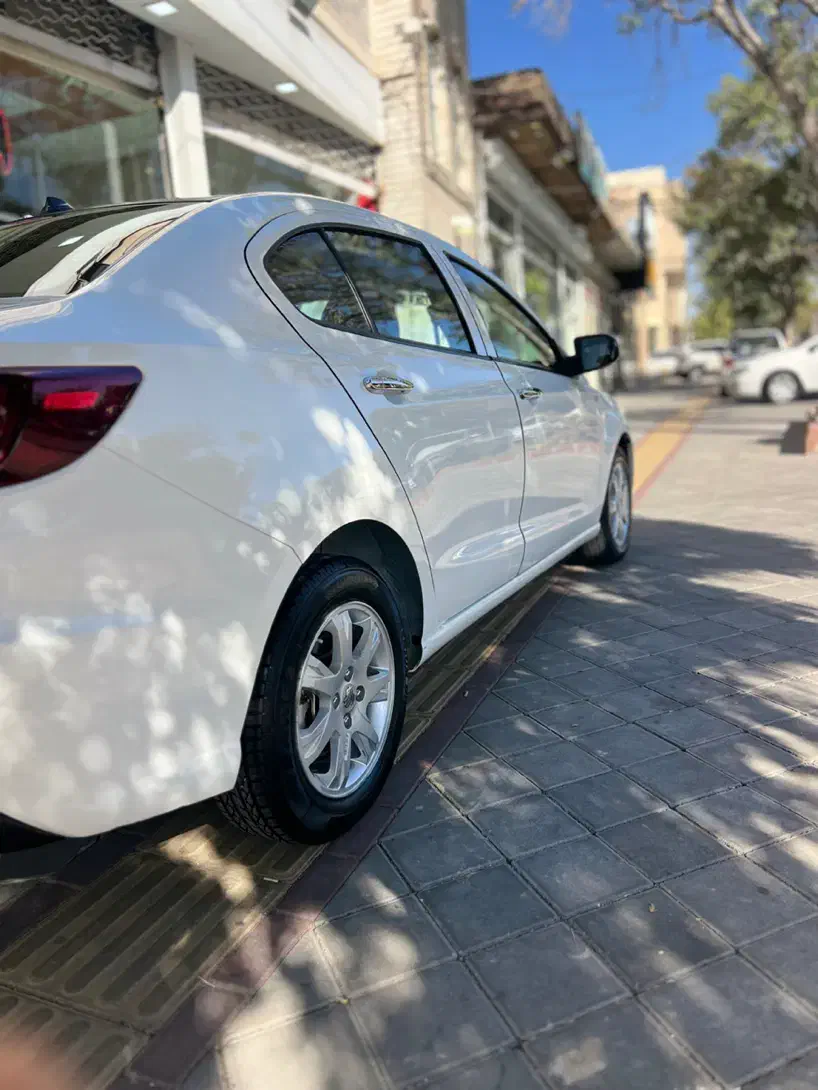 شاهین cvt اتومات ۴۰۳ بدون رنگ سانروف دار|خودرو سواری و وانت|تبریز, |دیوار