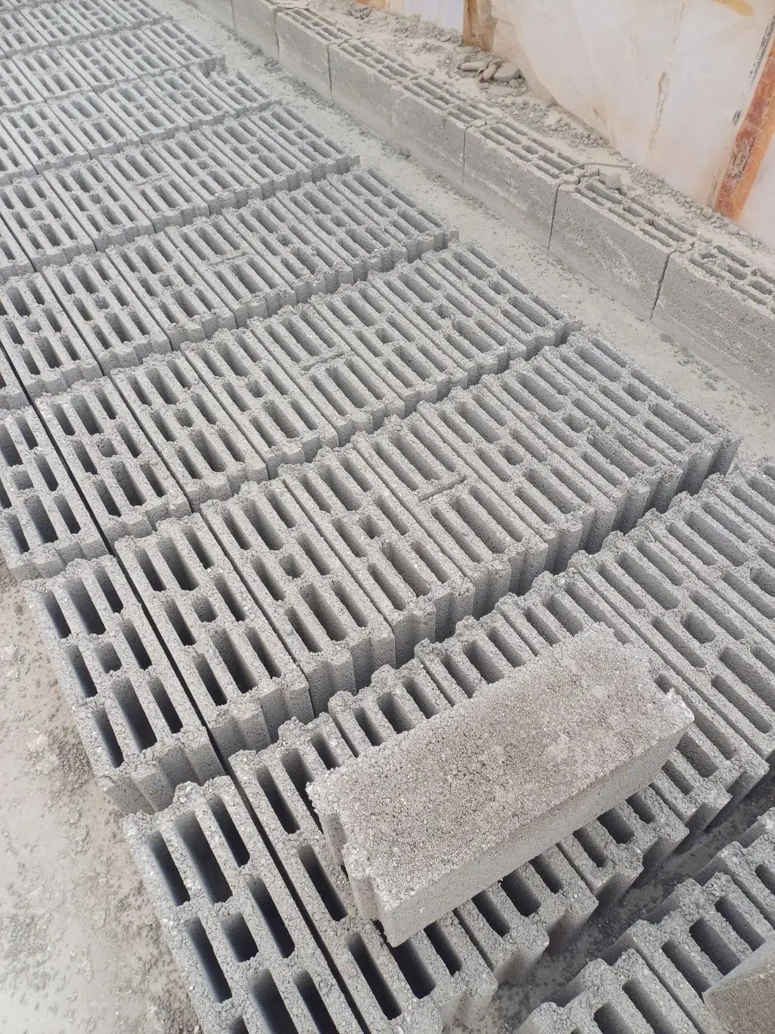 بلوک سبک (-کندرود تبریز-)|مصالح و تجهیزات ساختمان|باسمنج, |دیوار