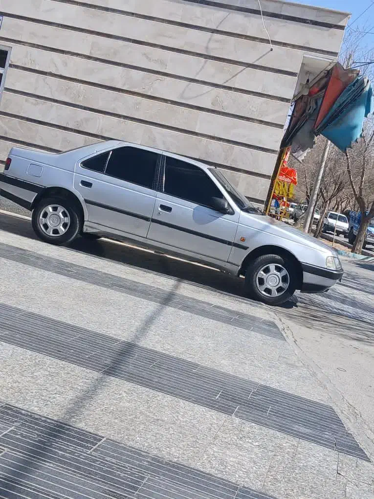 پژو ۴۰۵|خودرو سواری و وانت|خمینی‌شهر, |دیوار