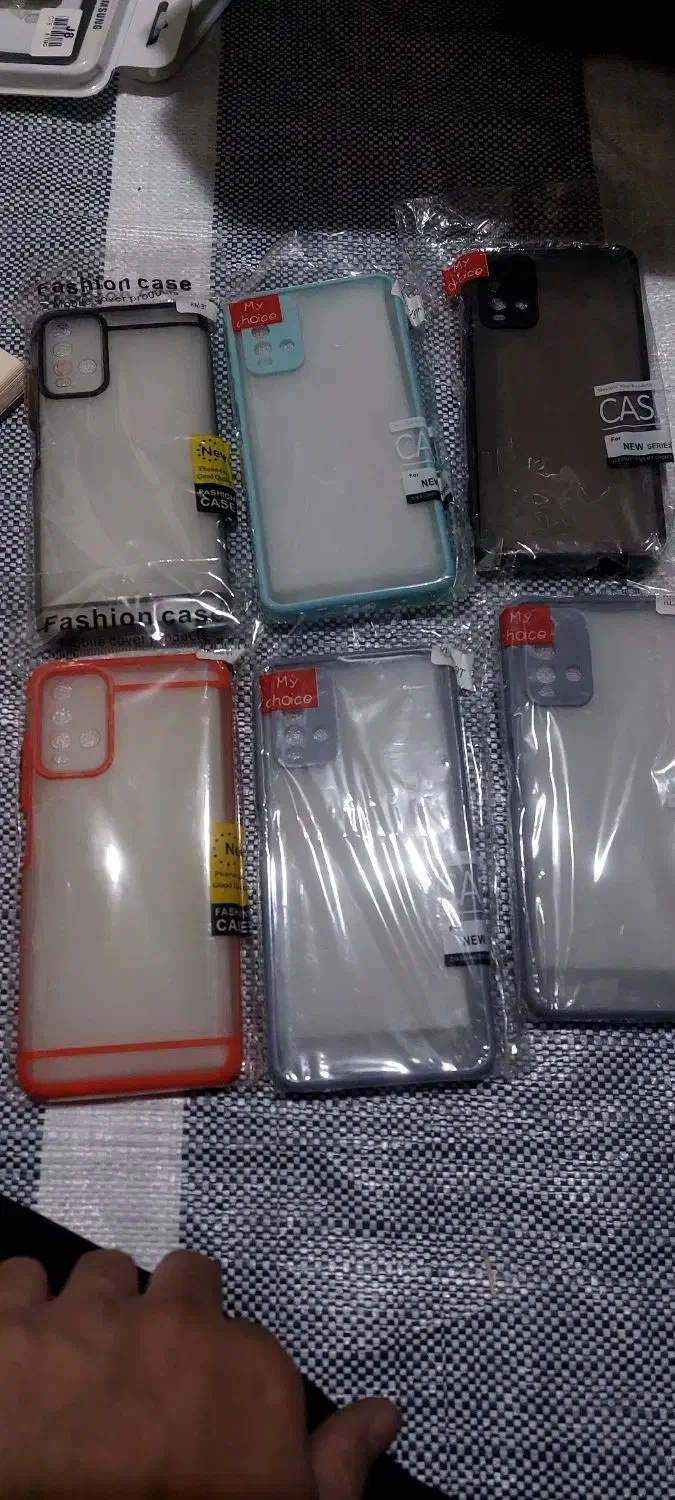 10هزار قاب گوشی یکجا  دانه 7 تومن|لوازم جانبی موبایل و تبلت|تهران, شهرک استقلال|دیوار