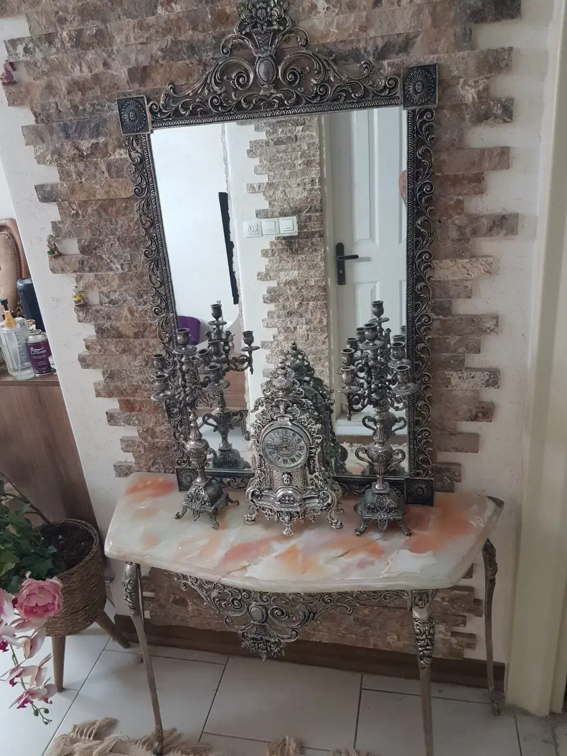 ایینه‌‌شمعدان‌برنجی|آینه|گلستان (تهران), |دیوار