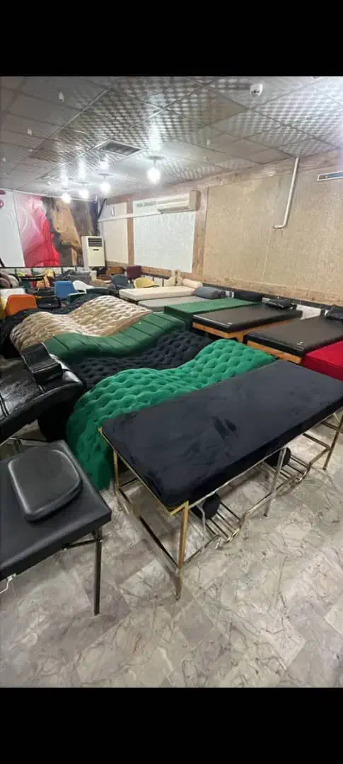 تجهیزات ارایشی میز و تخت و صندلی|آرایشگاه و سالنهای زیبایی|چناران, |دیوار