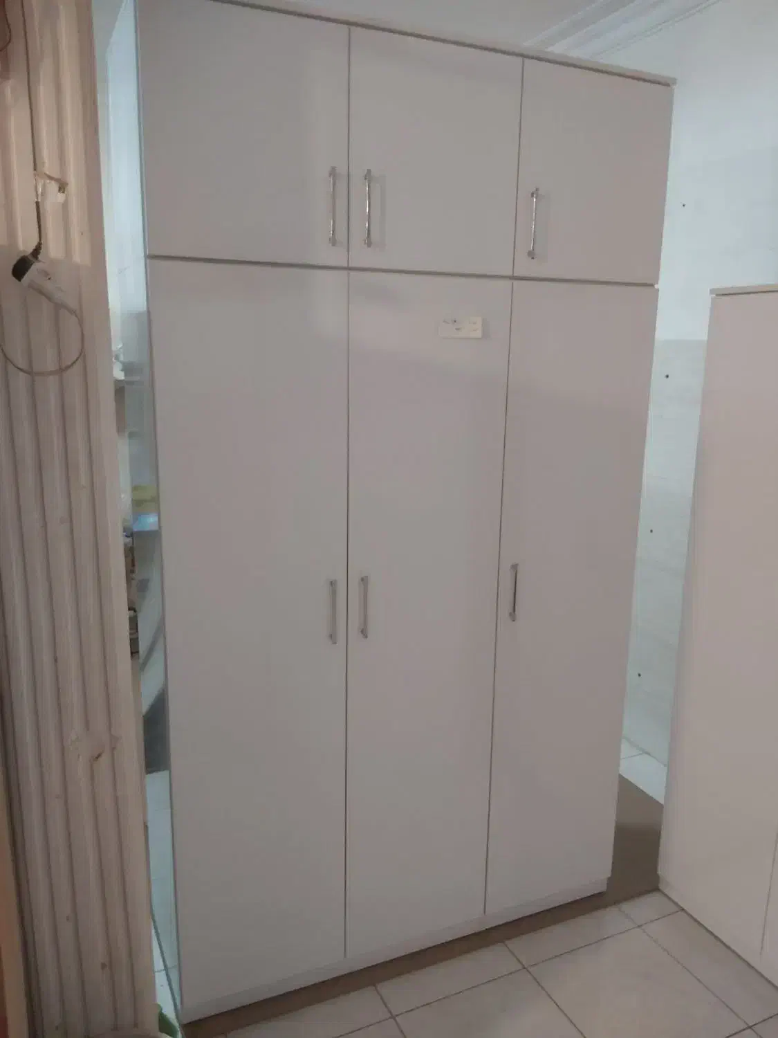 کمد|جاکفشی، کمد، دراور|ایلام, |دیوار