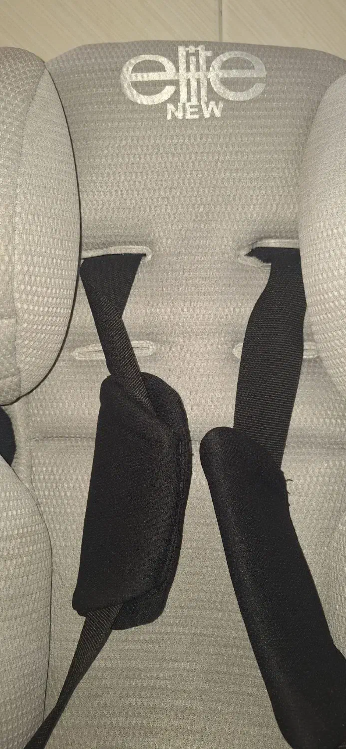 صندلی ماشین کودک|تخت و صندلی بچه|خمینی‌شهر, |دیوار