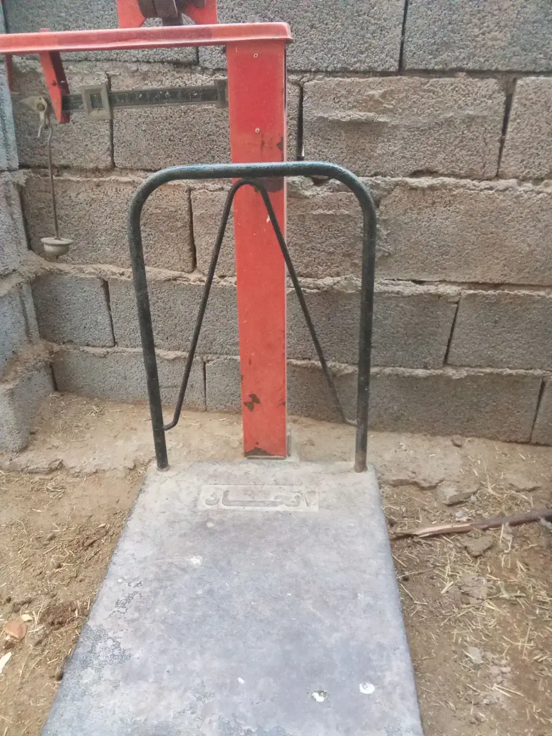 کیل سنگی|عمده‌فروشی|لاله زار, |دیوار