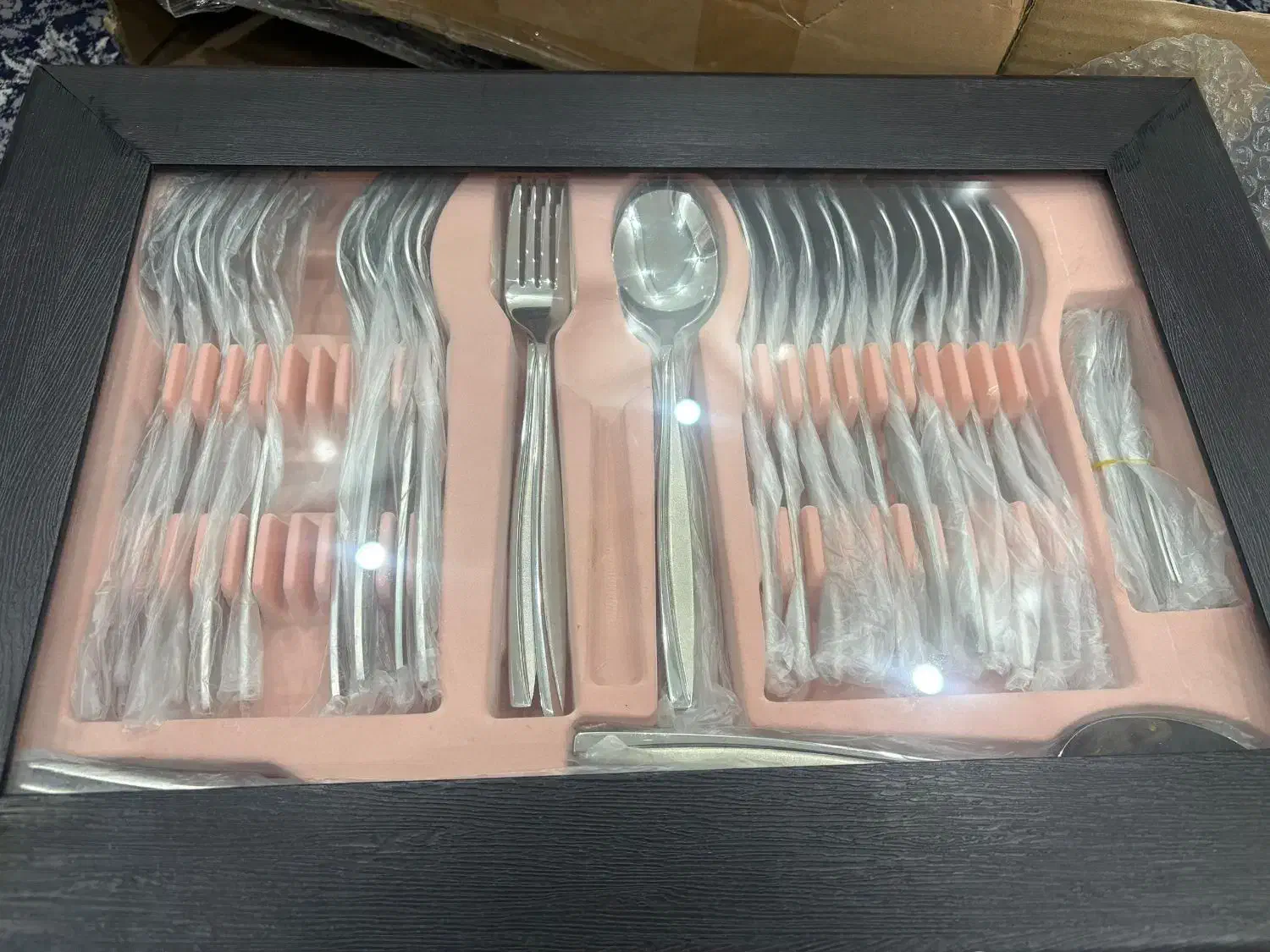 سرویس قاشق و چنگال فلورنس|ظروف سرو و پذیرایی|اصفهان, شهریار|دیوار