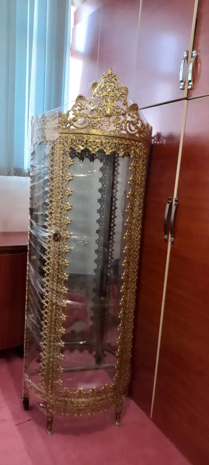 بوفه سالم و نو هست|بوفه، ویترین، کنسول|پارس‌آباد, |دیوار