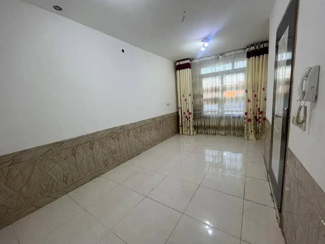 واحد اداری شیخ بهایی جنوبی 19050|اجارهٔ دفتر کار، اتاق اداری، مطب|نجف‌آباد, شیخ بهایی جنوبی|دیوار