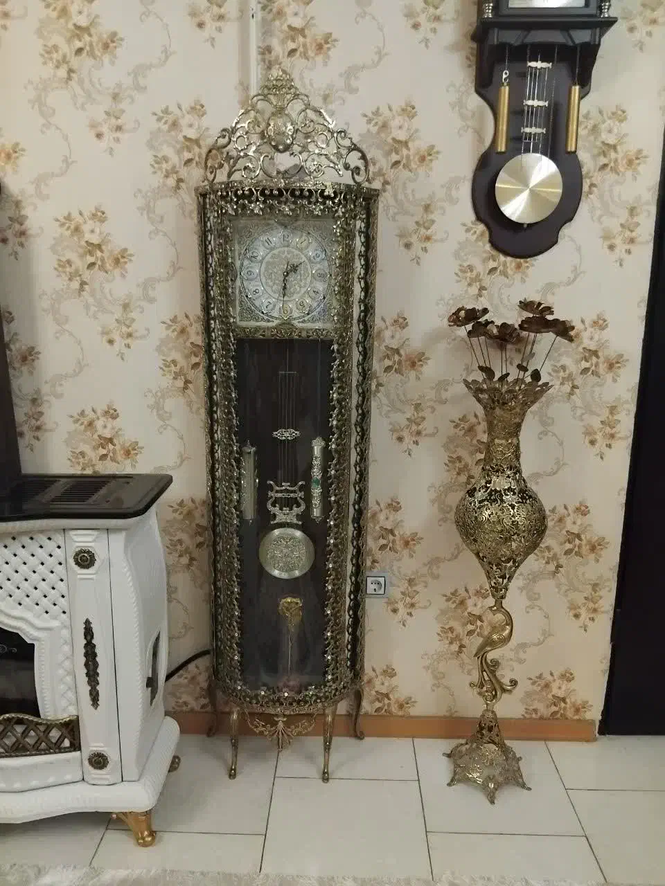 ساعت برنزی ایستاده اصل، سنگین|ساعت دیواری و تزئینی|مراغه, |دیوار