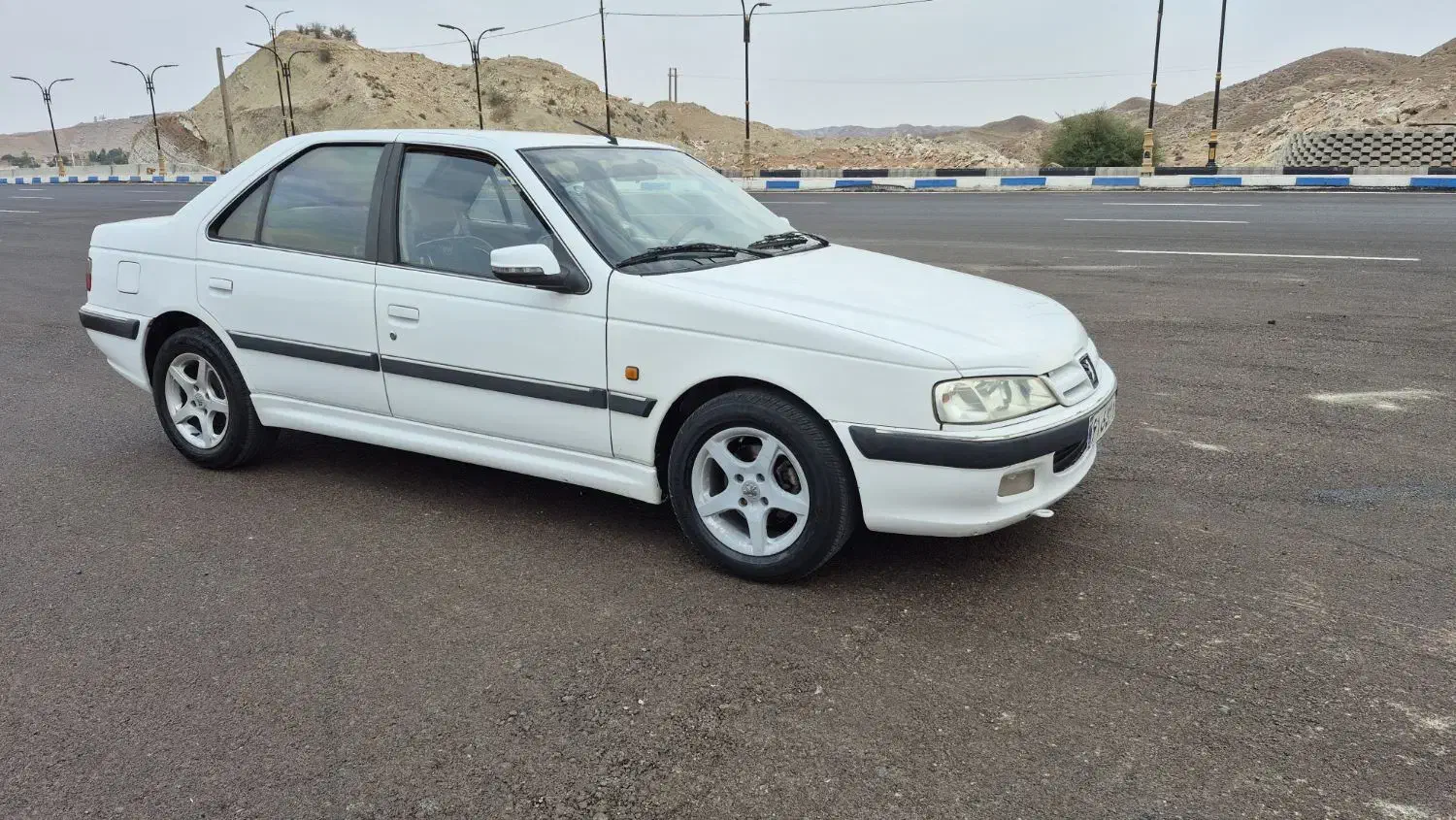 پارس۹۶معاوضه با کوییک۴۰۴یا ساینا۴۰۴|خودرو سواری و وانت|اهواز, کوی باهنر|دیوار
