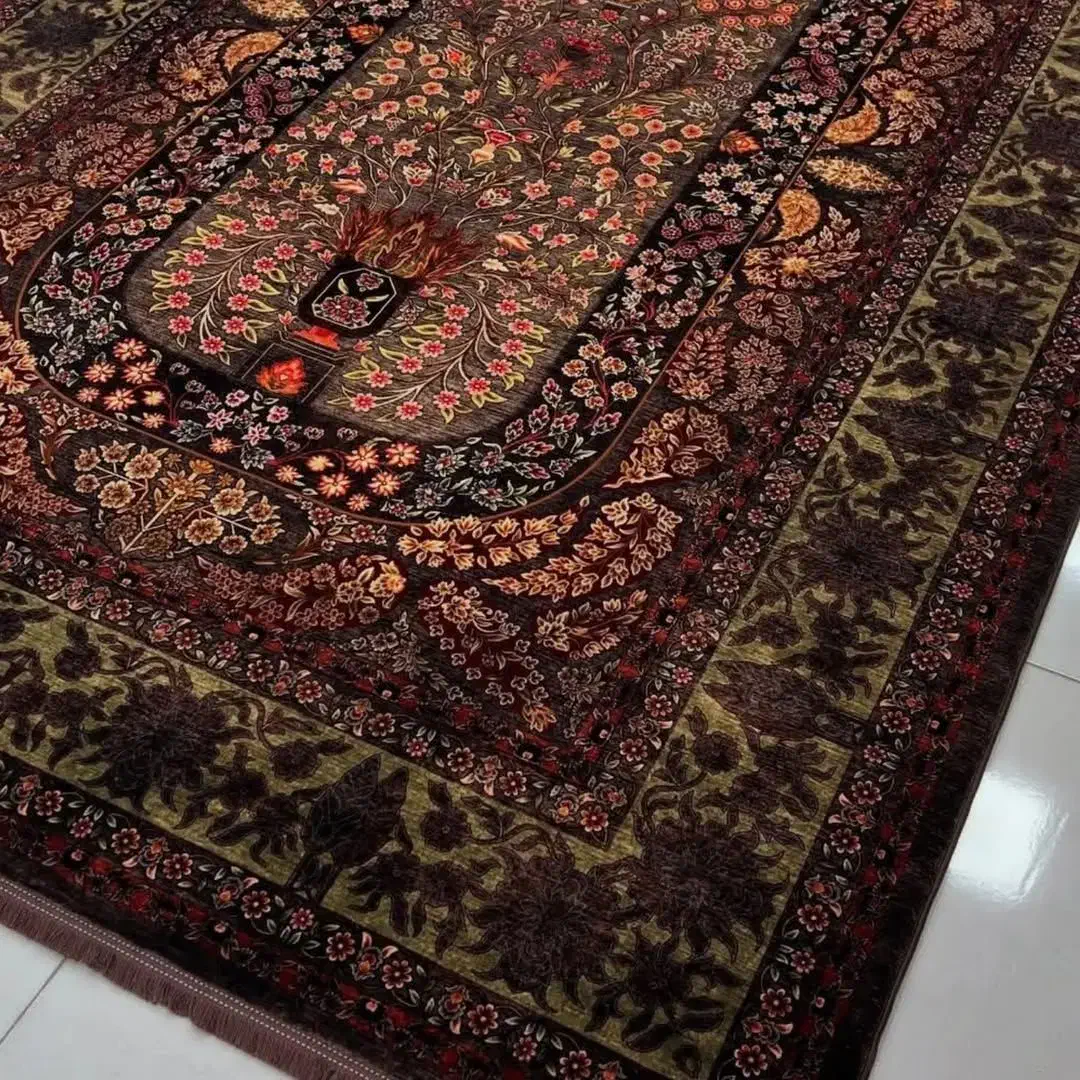 فرش گل برجسته هزار شانه طرح ارغوان|فرش|سیرجان, |دیوار