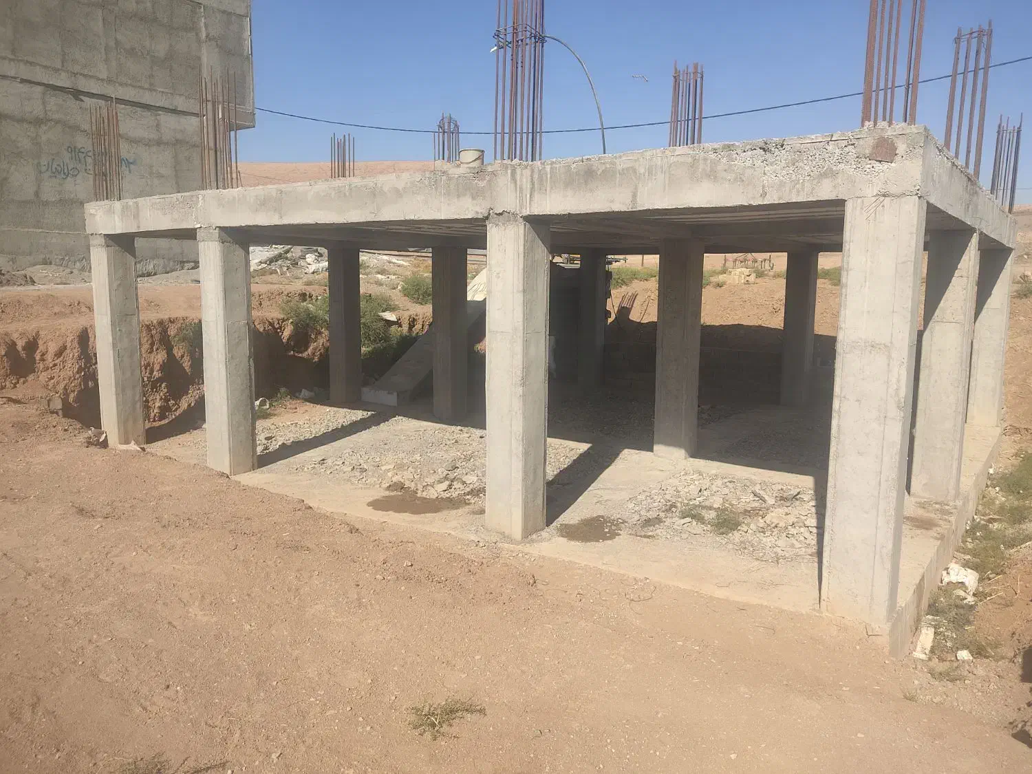 زمین مسکونی تجاری بر جاده اصلی سبیز آماده ساخت|فروش زمین و ملک کلنگی|میانه, |دیوار