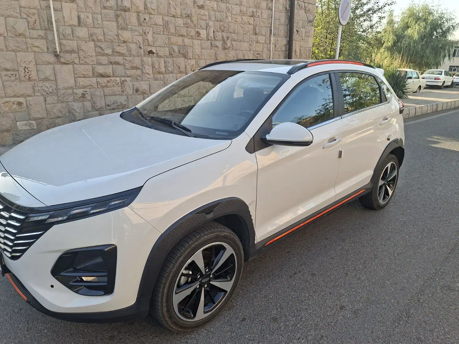 ایکس۳۳کراس MTجزیی کار۴۰۳معاوضه|خودرو سواری و وانت|زنجان, |دیوار