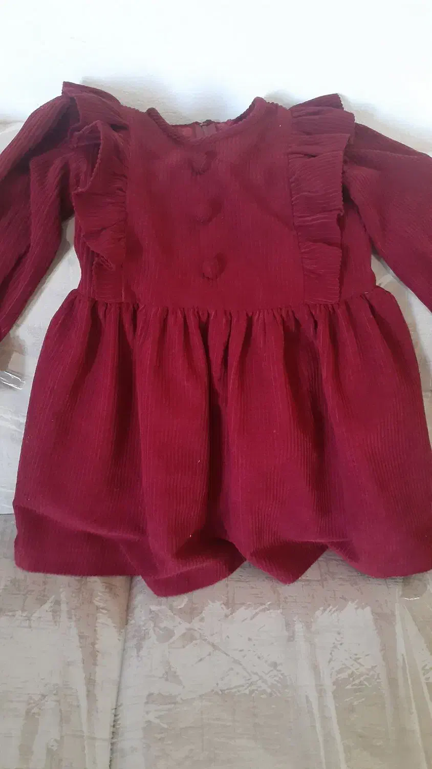 پیراهن یلدایی|لباس|ایذه, |دیوار