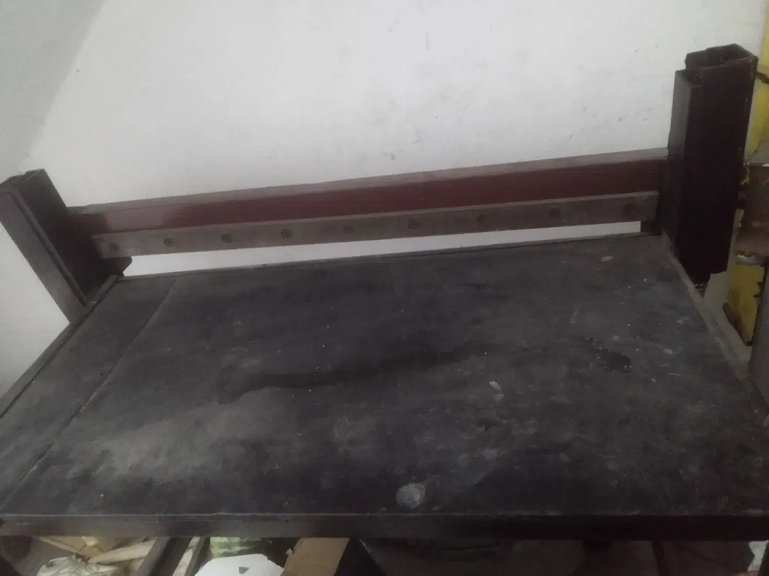 گیوتین دستی|ابزارآلات|مشهد, کارمندان دوم|دیوار